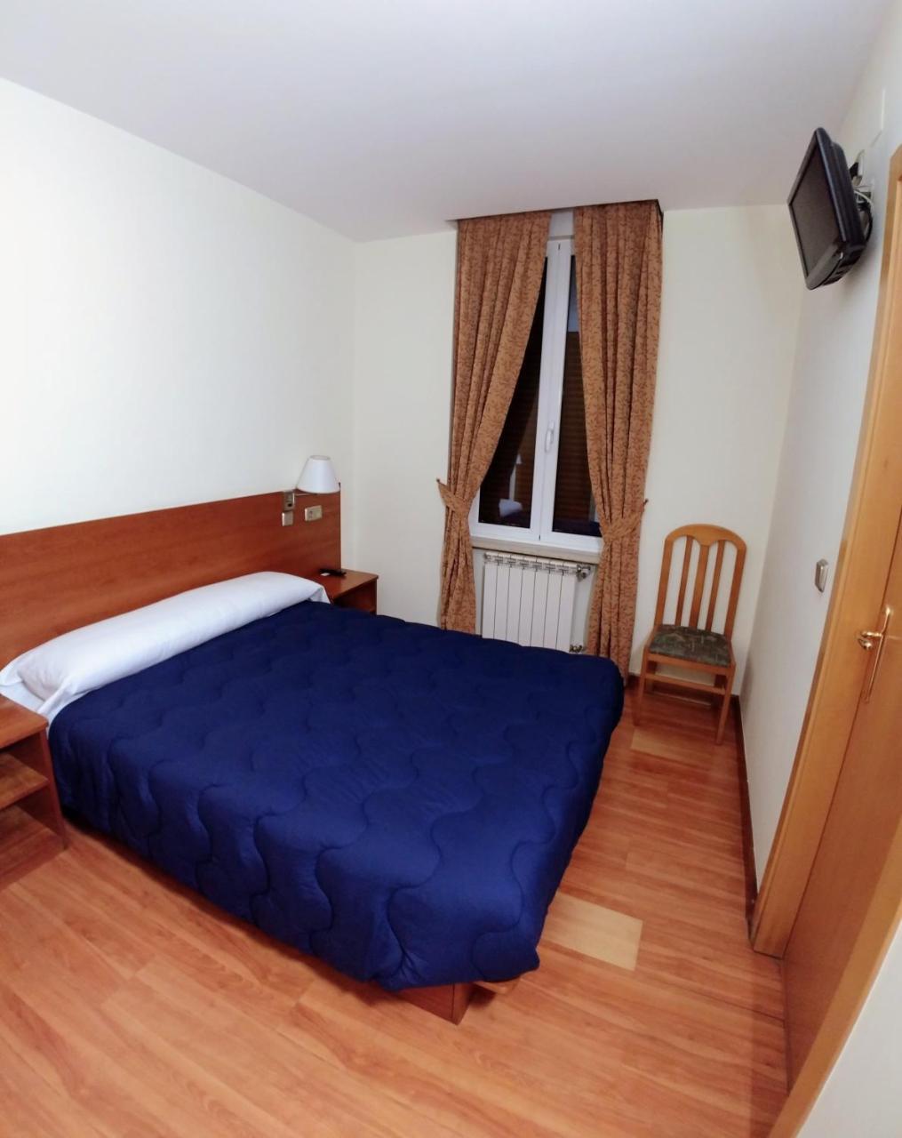 Hostal Prada Borges Ξενοδοχείο León Εξωτερικό φωτογραφία