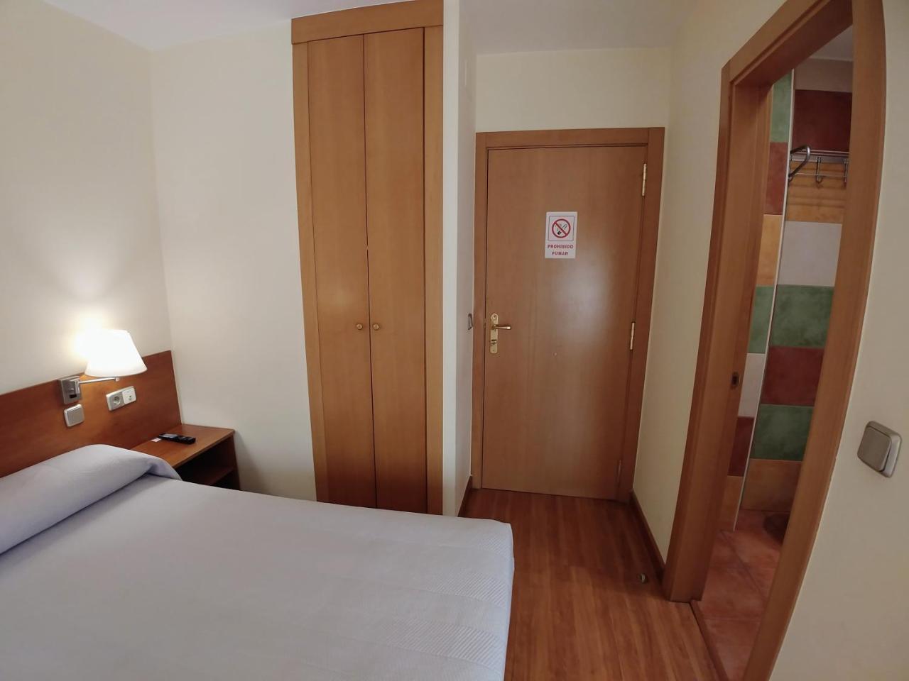 Hostal Prada Borges Ξενοδοχείο León Εξωτερικό φωτογραφία